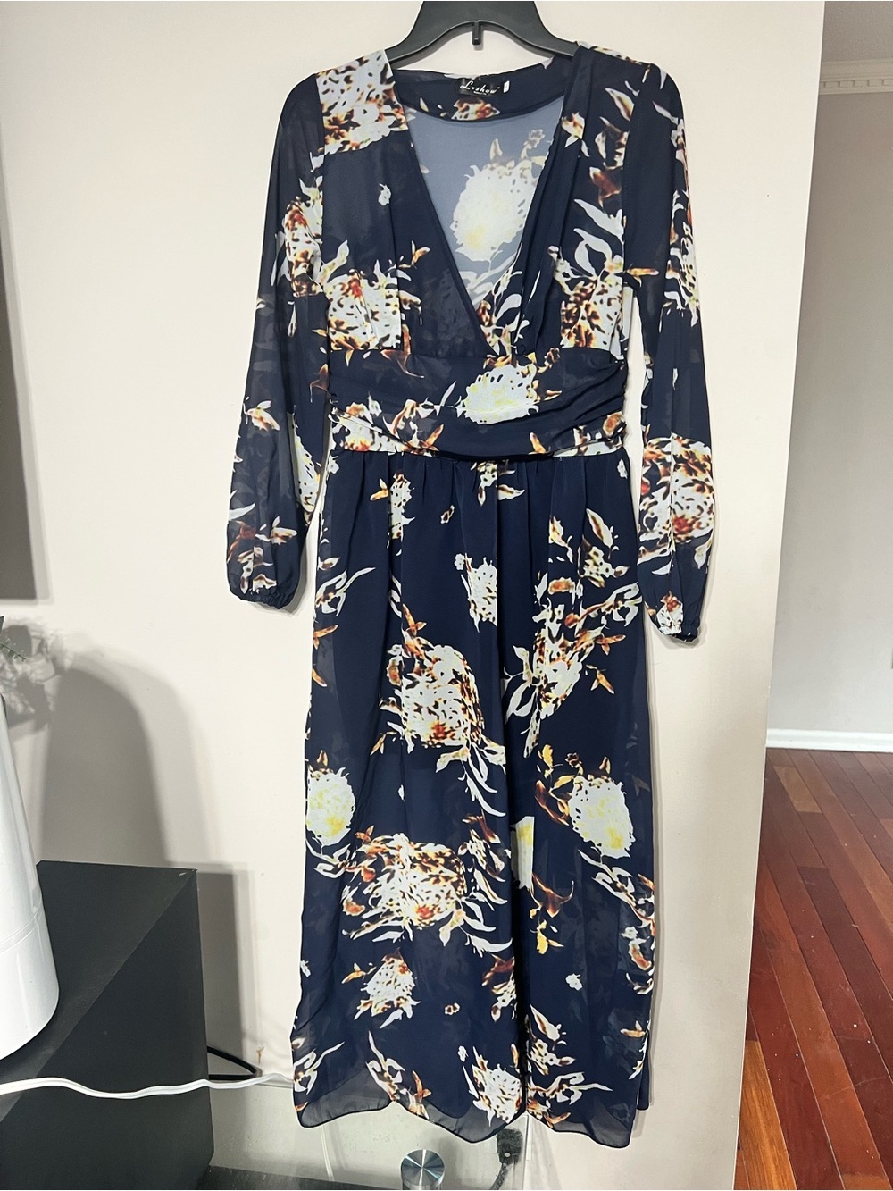 Lush Navy Floral Sheer Panel Maxi Dress with White and Yellow Flowers - Picture 2 of 7